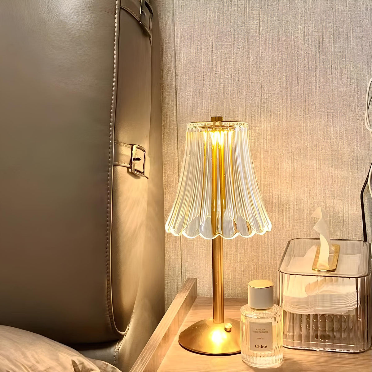 Cordless Crystal Table Lamp with Touch Dimming Control – Rechargeable LED Bedside Light with Gold Aluminum Base for Bedroom, Living Room & | Thomler