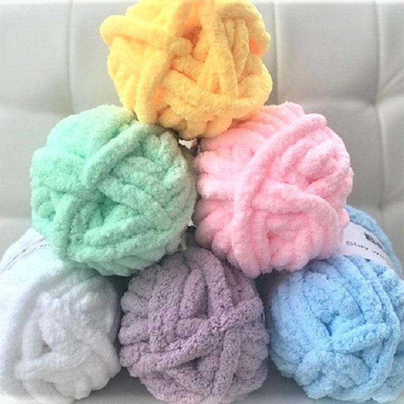 Heavy Cable-Knit Throw Blanket in Soft Chenille Yarn for Sofa, Bed & Living Room – Plush Oversized Knitted Accent Throw | Thomler