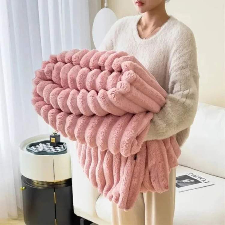 Plush Striped Throw Blanket - Faux Fur Weighted Comfort Blanket for Couch & Bed - Ultra Soft Decorative Stripe Pattern for Living Room & | Thomler