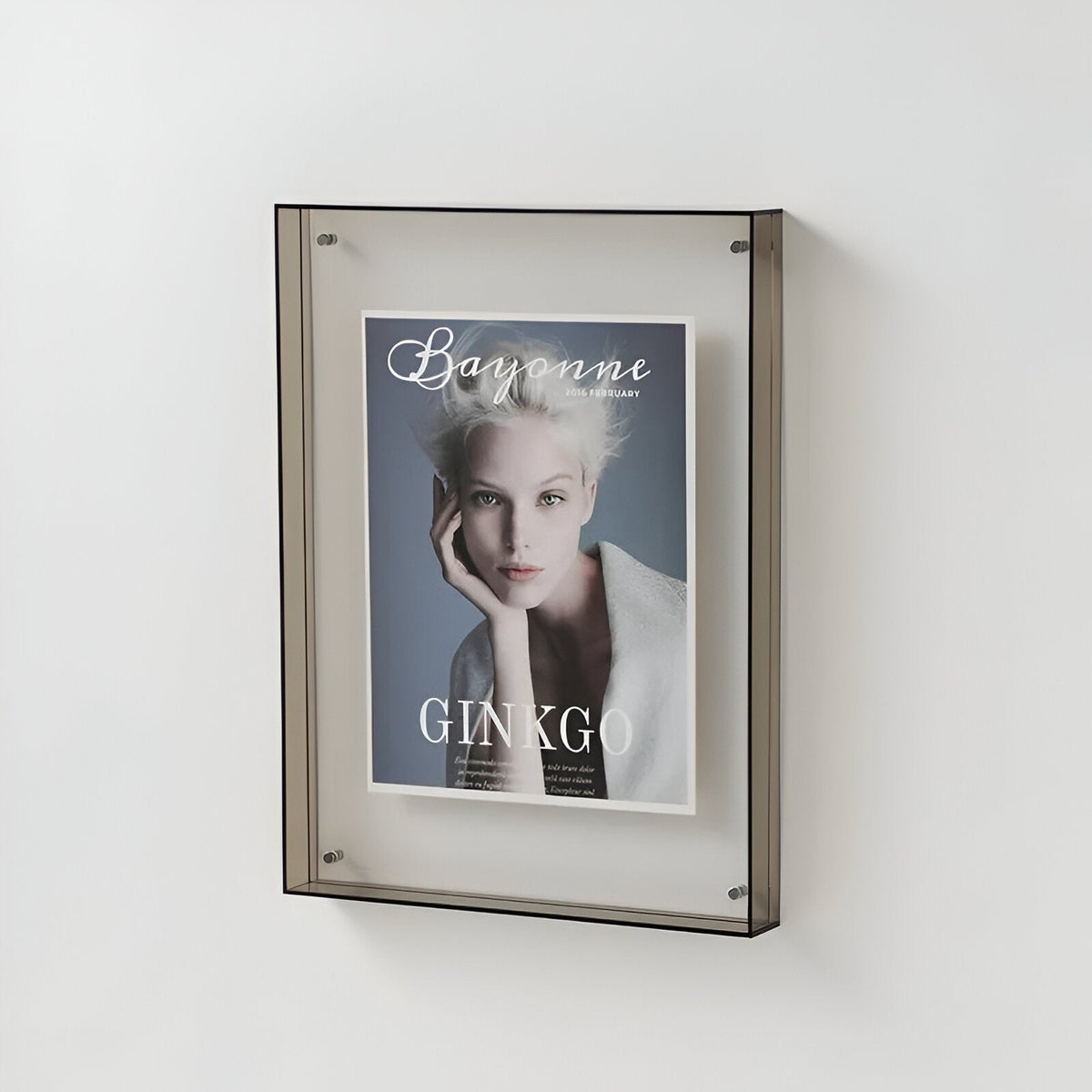Clear Acrylic Photo Frame for Desktop or Wall Display – Modern Frameless Design for 4×6 to 8×12 Prints | Thomler