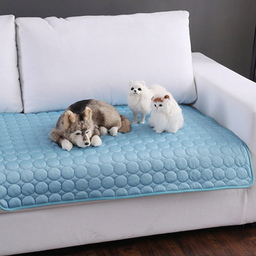 Self-Cooling Pet Mat Breathable Heat-Reflective Fiber Pad for Dogs & Cats Summer Comfort Portable Travel Indoor Outdoor No Refrigeration | Thomler