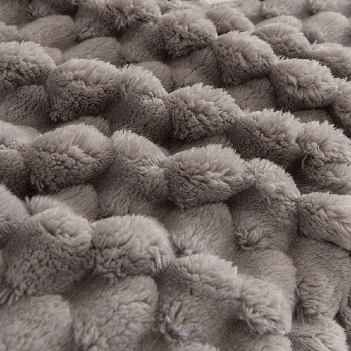 Machine-Washable Furniture Throw Blanket for Sofas & Couches – Pet Hair & Spill Resistant | Thomler