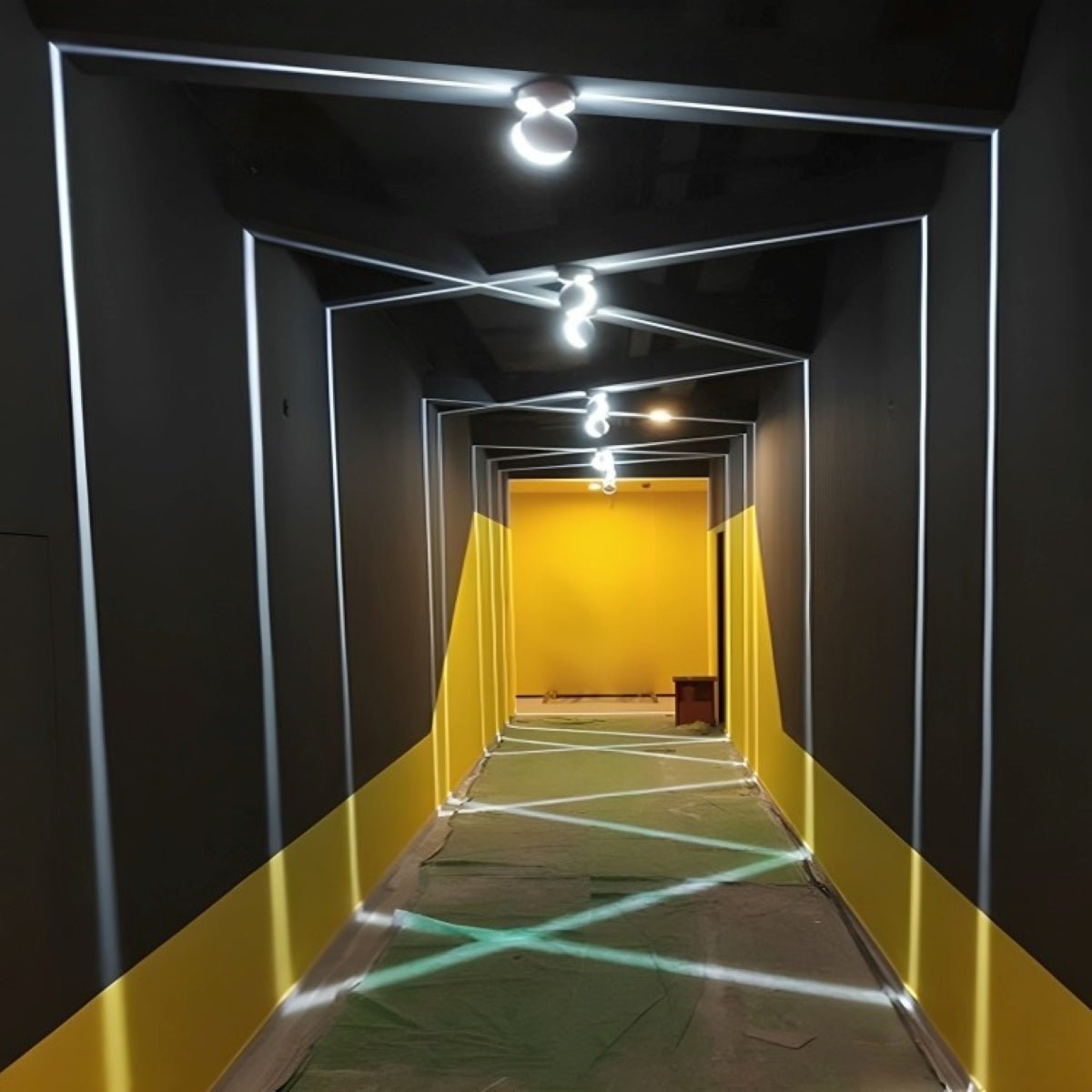 Modern Aluminum LED Accent Light for Hallways & Entryways – Adjustable Beam with Temperature & Color Options | Thomler