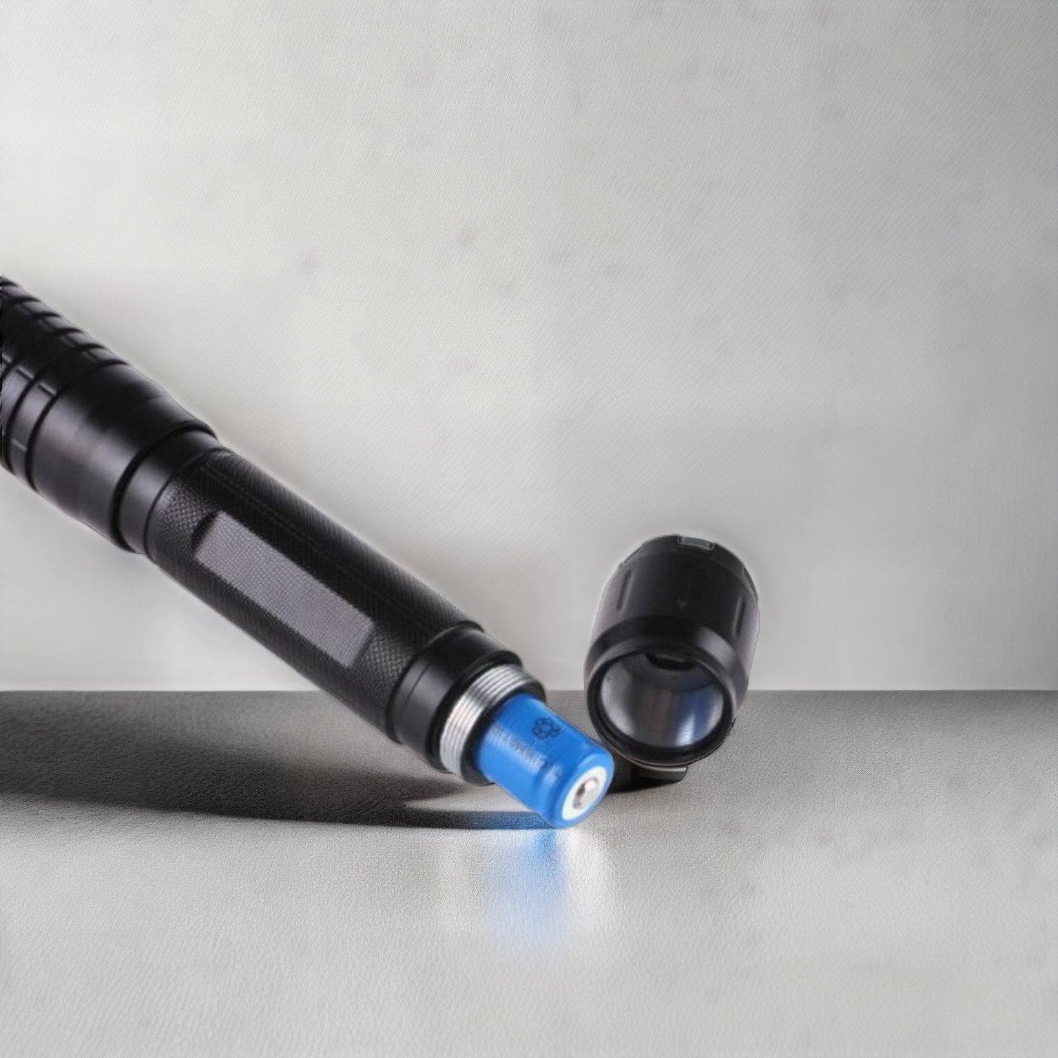 High-Power Blue Laser Pointer 450nm Adjustable Focus Aluminum Flashlight for Outdoor & Camping 16400 ft Range Rechargeable Tactical Light | Thomler