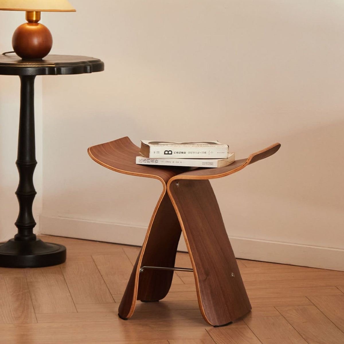 Solid Wood Butterfly Stool – Compact Accent Seat for Entryway, Living Room & Home Office | Thomler