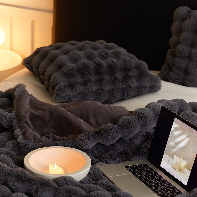 Plush Faux Fur Throw Blanket with Silky Soft Texture for Couch, Bed & Living Room Decor in Multiple Colors | Thomler