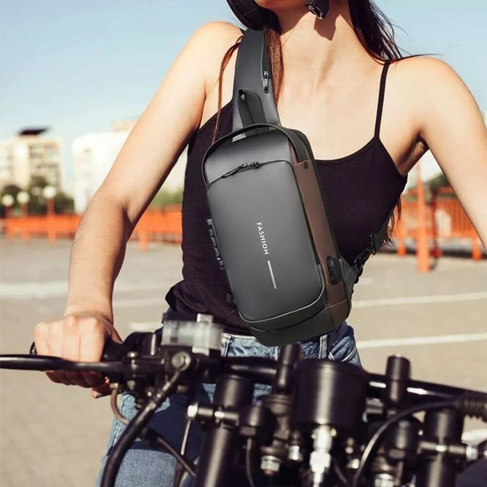 Anti-Theft Backpack with Hidden Zipper Compartments for Laptop & Travel Security | Thomler