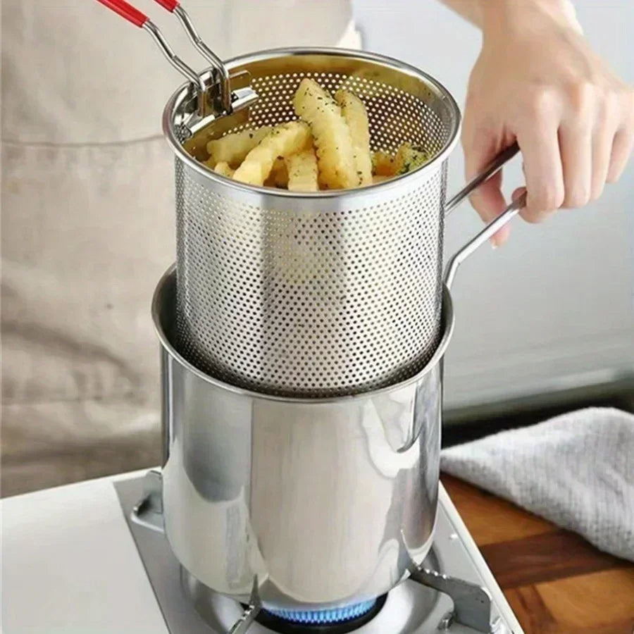 Stovetop Frying Pot with Oil Drainer Basket – 41 fl oz Stainless Steel Cooking Vessel for French Fries, Chicken & Tempura | Thomler