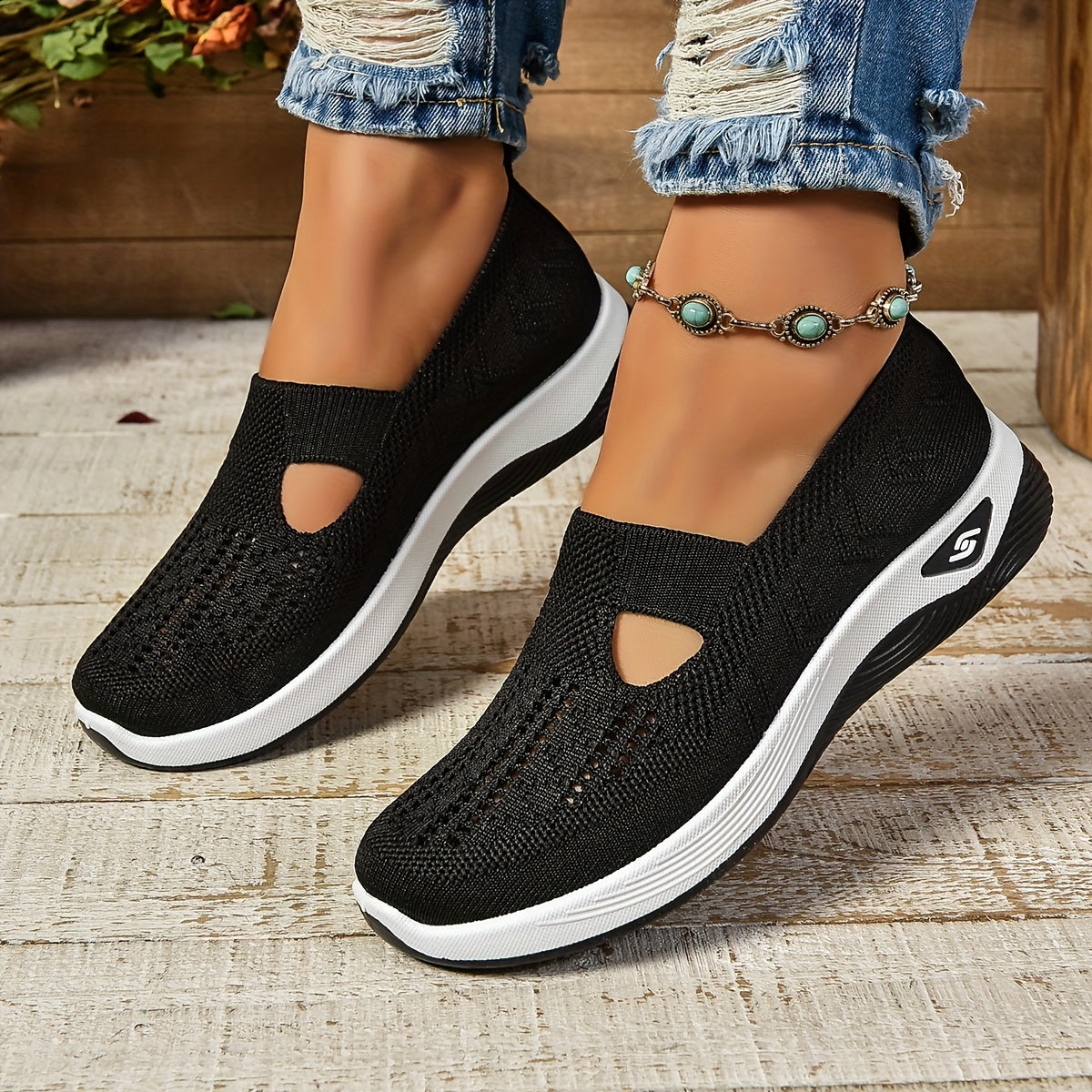 Women's Arch Support Slide Sandals with Cushioned Footbed – Anti-Slip Indoor Outdoor Slip-On Slides for All-Day Comfort | Thomler