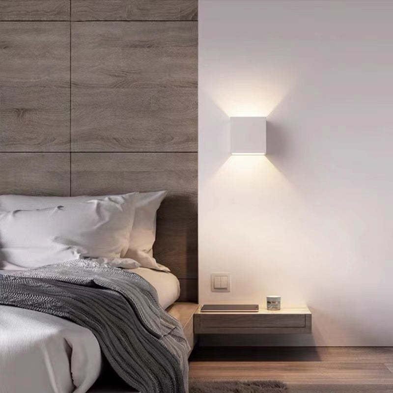 Adjustable Cube LED Outdoor Wall Light for Patio & Entryway | Thomler