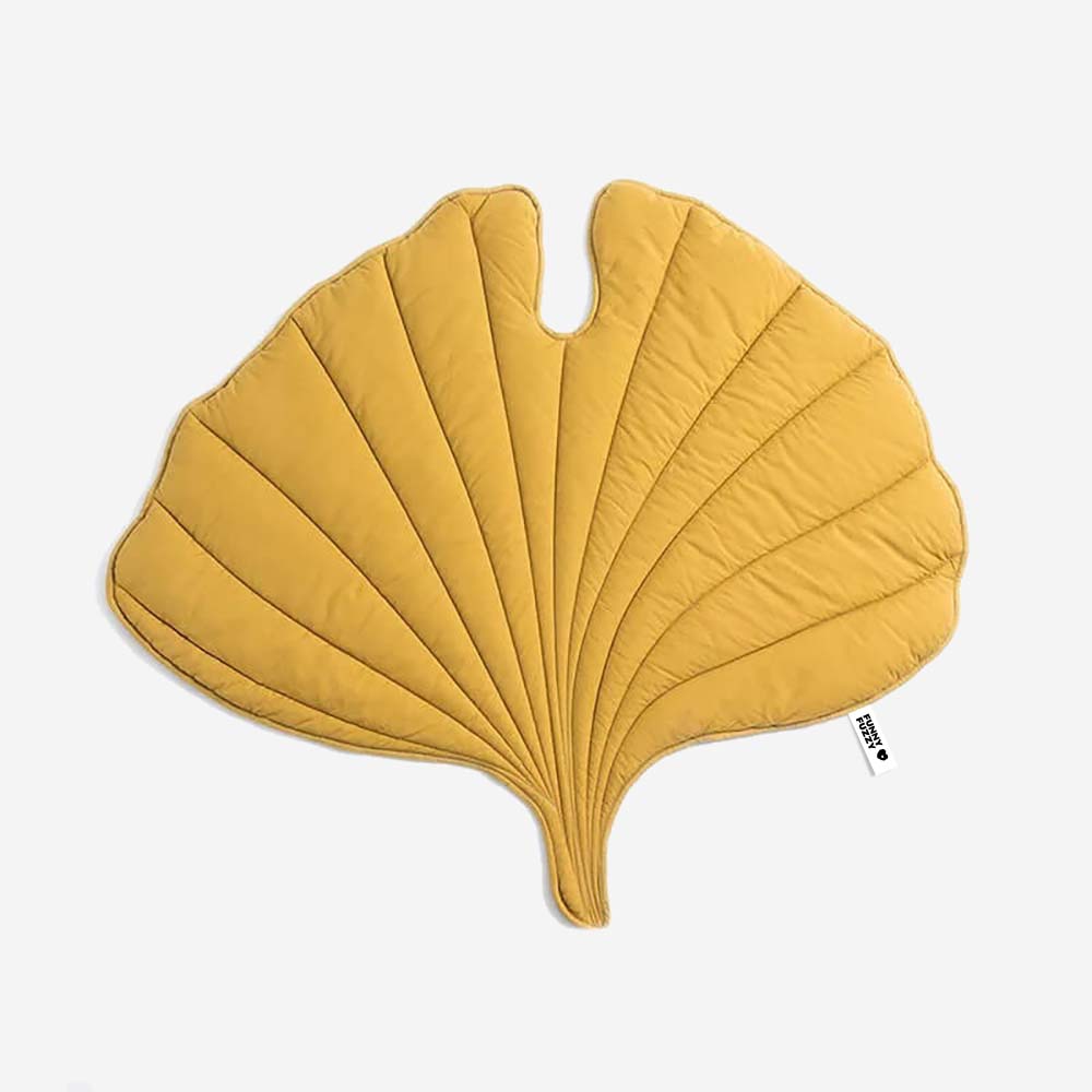 Botanical Leaf-Shaped Pet Throw Blanket - Soft Cotton-Polyester Cover for Dogs & Cats - Machine Washable Couch Protector & Floor Mat for | Thomler