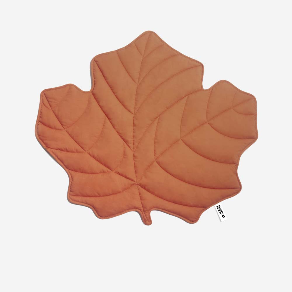 Botanical Leaf-Shaped Pet Throw Blanket - Soft Cotton-Polyester Cover for Dogs & Cats - Machine Washable Couch Protector & Floor Mat for | Thomler