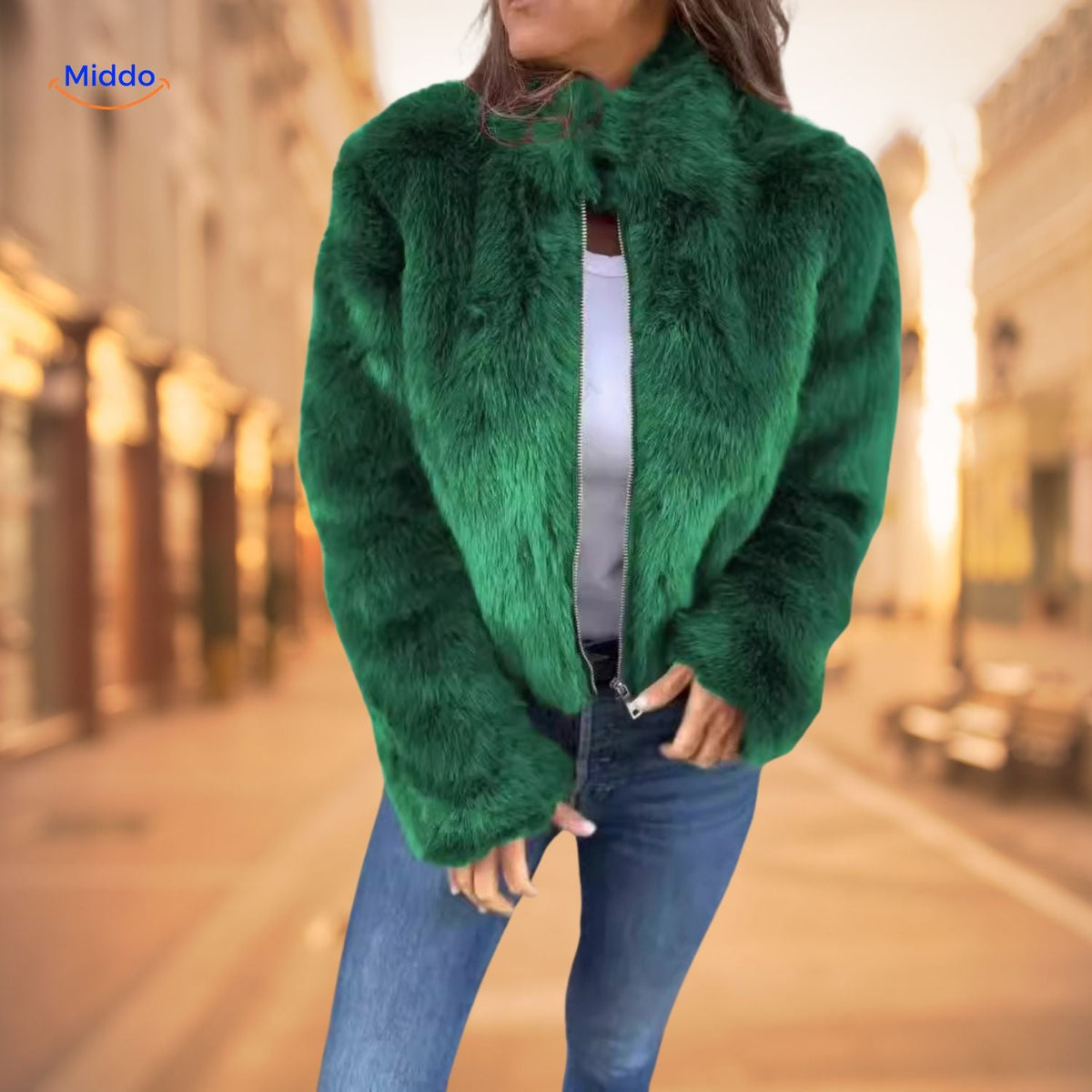 Women's Plush High-Neck Zip Coat – Soft Faux Fur Winter Jacket for Everyday & Dressy Looks | Thomler