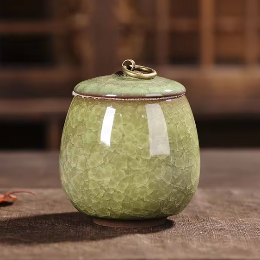 Handcrafted Ceramic Cremation Container for Dogs & Cats – Timeless Remembrance Vessel with Sealing Top | Thomler