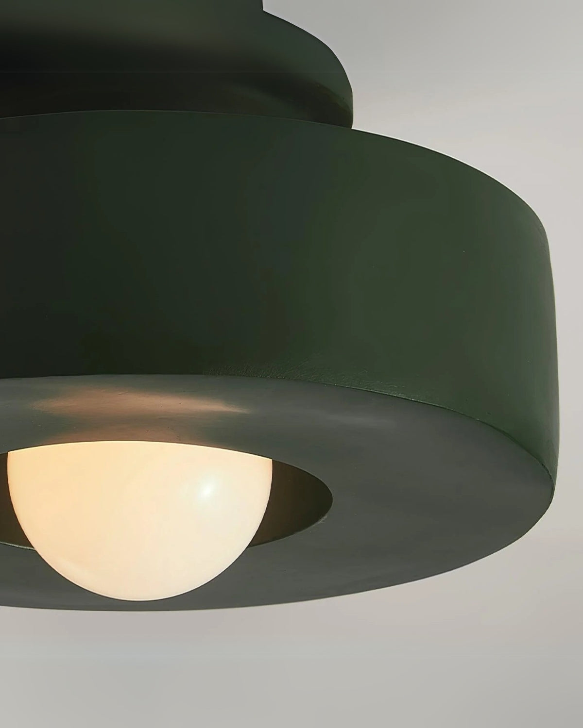 Moderne ronde plafondlamp van resin met geïntegreerde LED – minimalistische flush mount designlamp 30 cm | Sansoti
