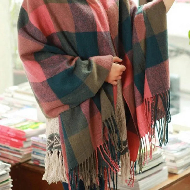 Cashmere Plaid Scarf – Lightweight All-Season Wrap for Women | Thomler