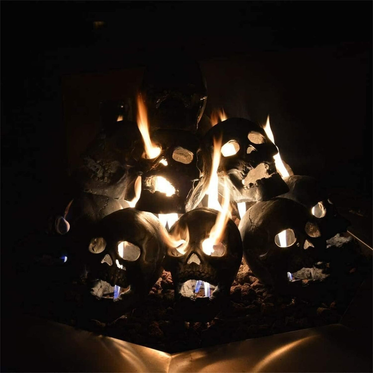 Ceramic Skull Fire Ornament – Reusable Halloween Campfire & Pit Decor for Spooky Outdoor Gatherings | Thomler