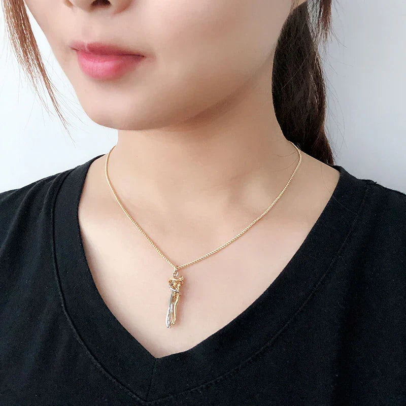 Embrace Necklace Pendant Couple Gift Adjustable Chain Hypoallergenic Stainless Steel Jewelry for Women Men Anniversary Valentine's Day | Thomler