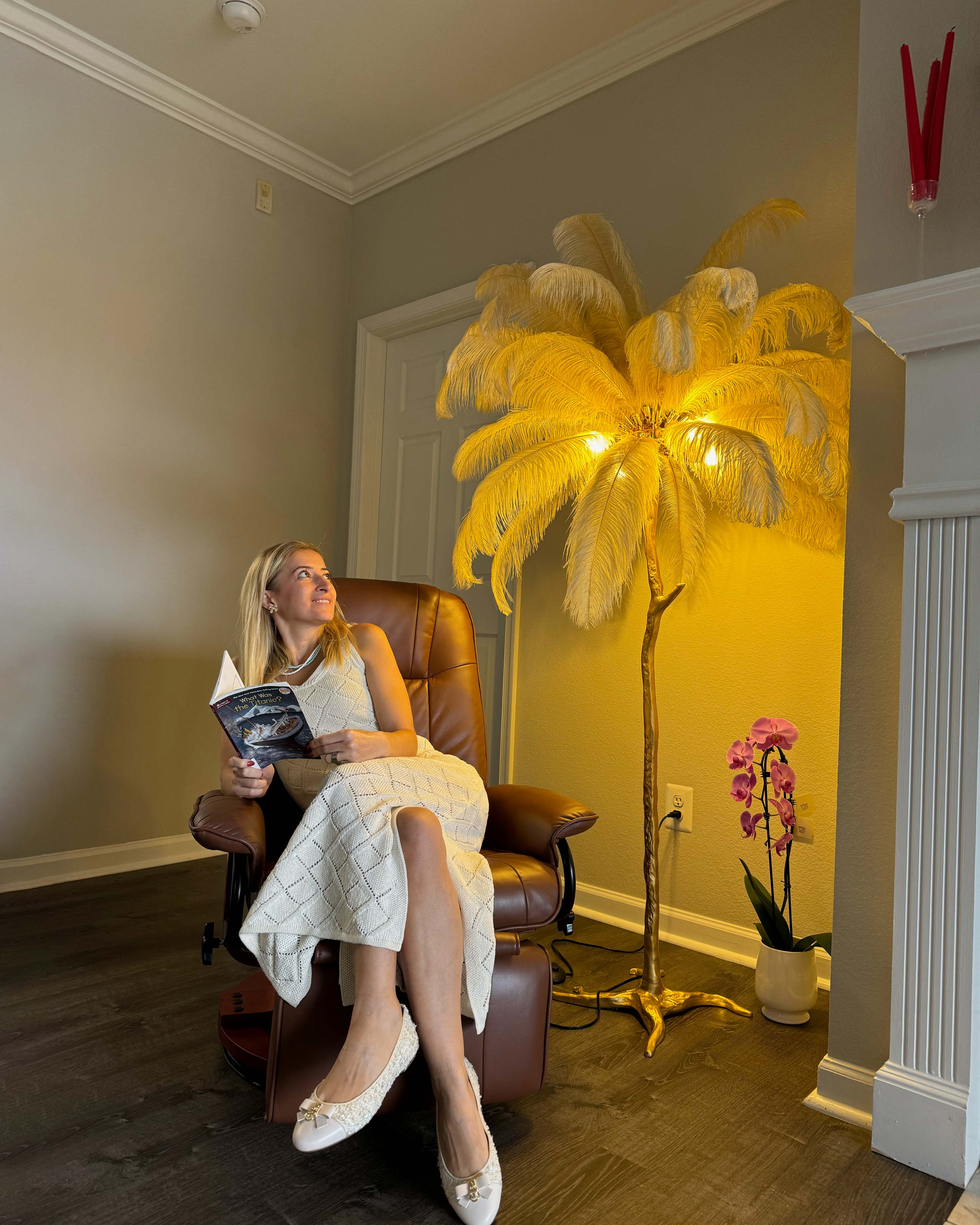 Floor Lamp Feather Shade 160.0 cm White Living Room Bedroom Palm Tree Standing Light Tropical Ambient Lighting | Thomler