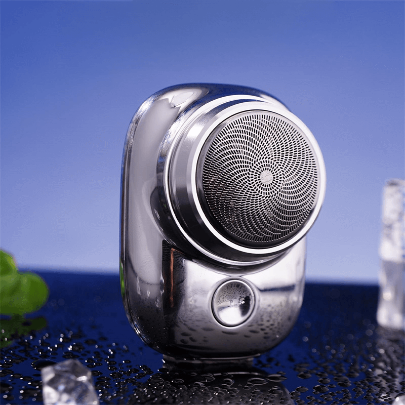 Compact USB Rechargeable Travel Shaver for Men with Cordless Design & Portable Carry Case for Business Trips & Gym | Thomler