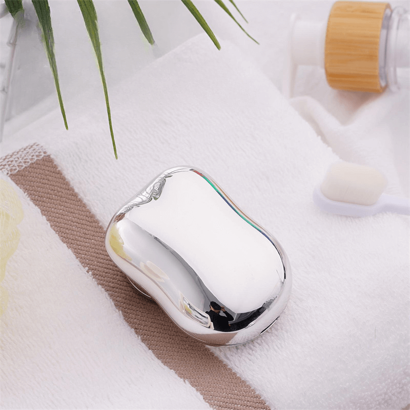 Compact USB Rechargeable Travel Shaver for Men with Cordless Design & Portable Carry Case for Business Trips & Gym | Thomler