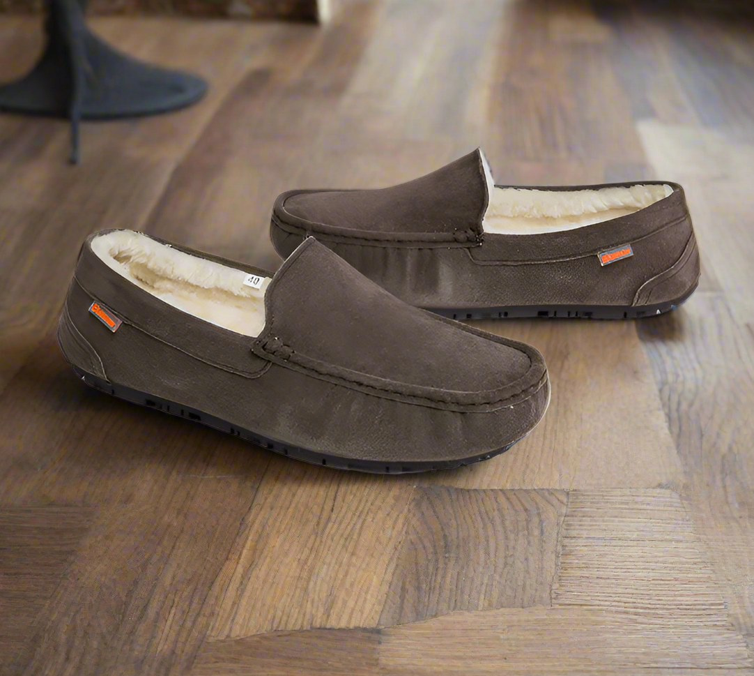Men's Lined Moccasin Slippers with Soft Sherpa Fleece & Non-Slip Rubber Sole for Indoor & Outdoor Comfort | Thomler
