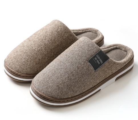 Men's Memory Foam Slippers with Non-Slip Sole – Warm Plush Indoor House Shoes for Winter, Slip-On Cushioned Moccasin Style | Thomler