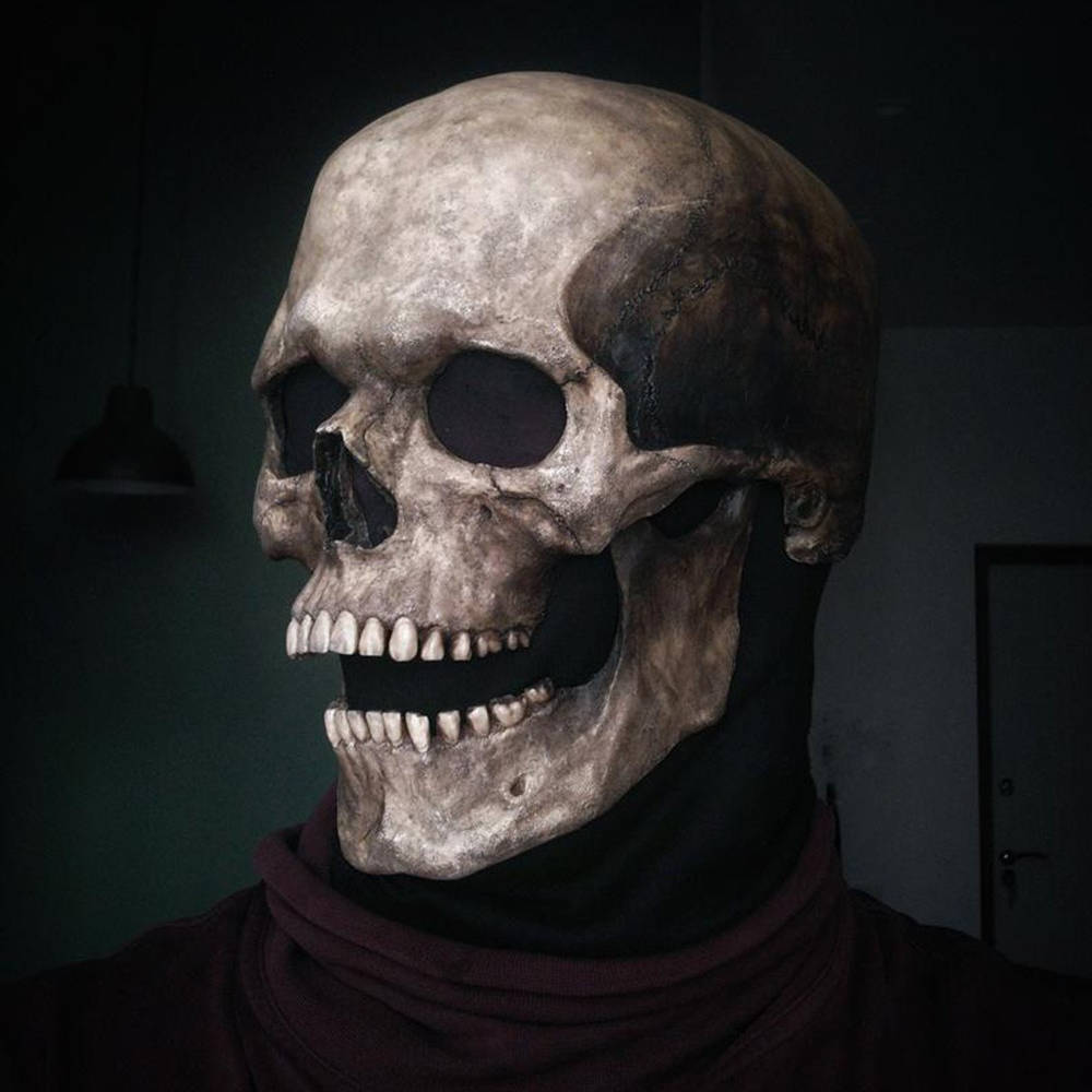 Full-Head Skull Mask with Articulated Jaw for Halloween Parties & Cosplay | Thomler