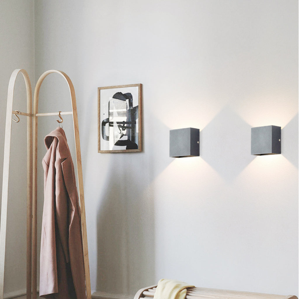 Adjustable Cube LED Outdoor Wall Light for Patio & Entryway | Thomler