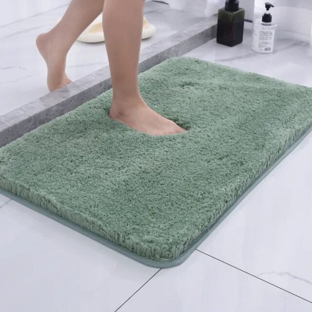Plush Microfiber Bath Mat with Non-Slip Rubber Backing for Bathroom Shower – Ultra Absorbent Shag Rug for Wet Floors | Thomler