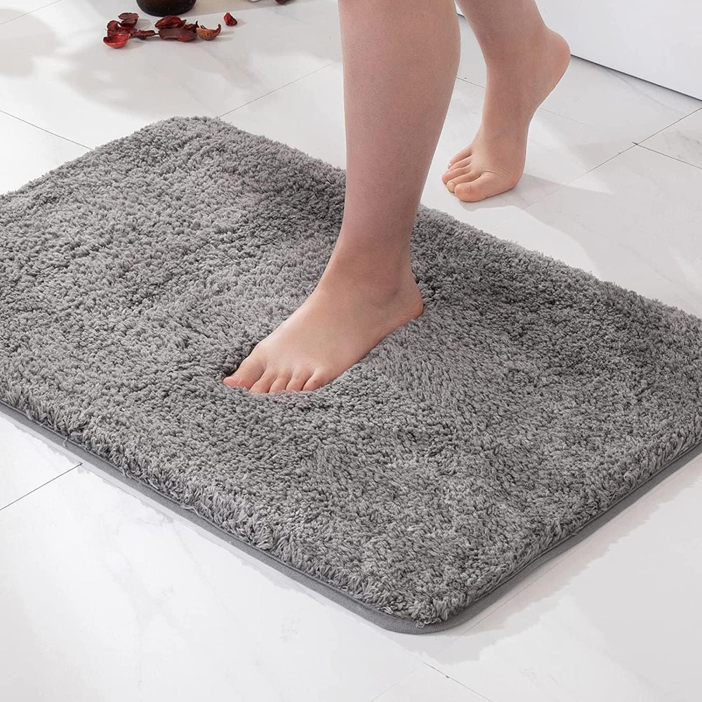 Plush Microfiber Bath Mat with Non-Slip Rubber Backing for Bathroom Shower – Ultra Absorbent Shag Rug for Wet Floors | Thomler