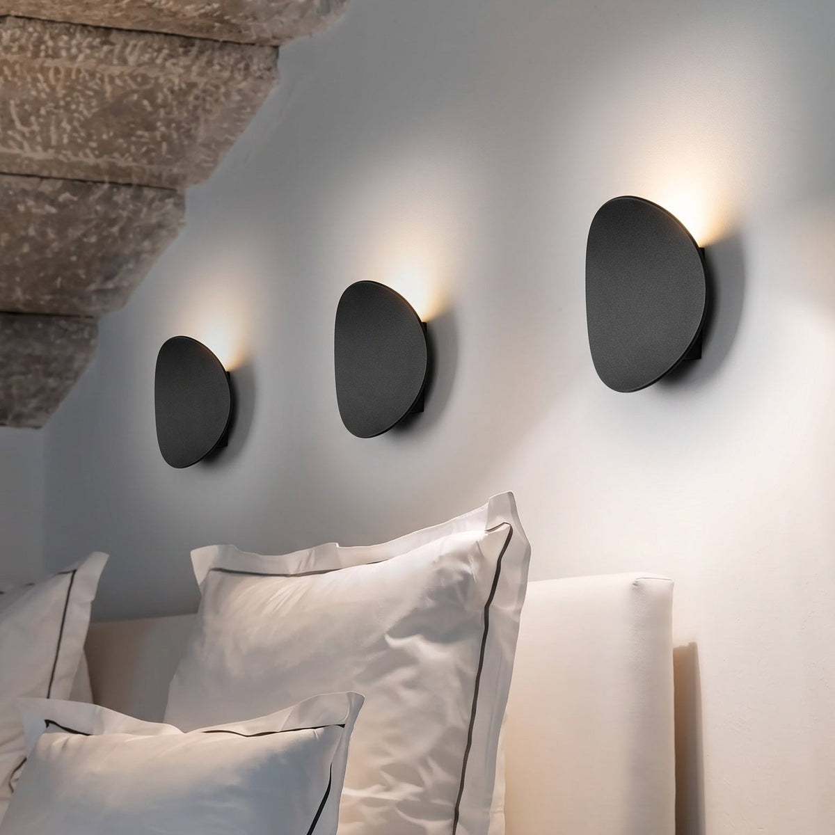 LED Wall Sconce – Round Aluminum Disk Light, 7W Modern Fixture for Bedroom, Hallway, Living Room & Office | Thomler