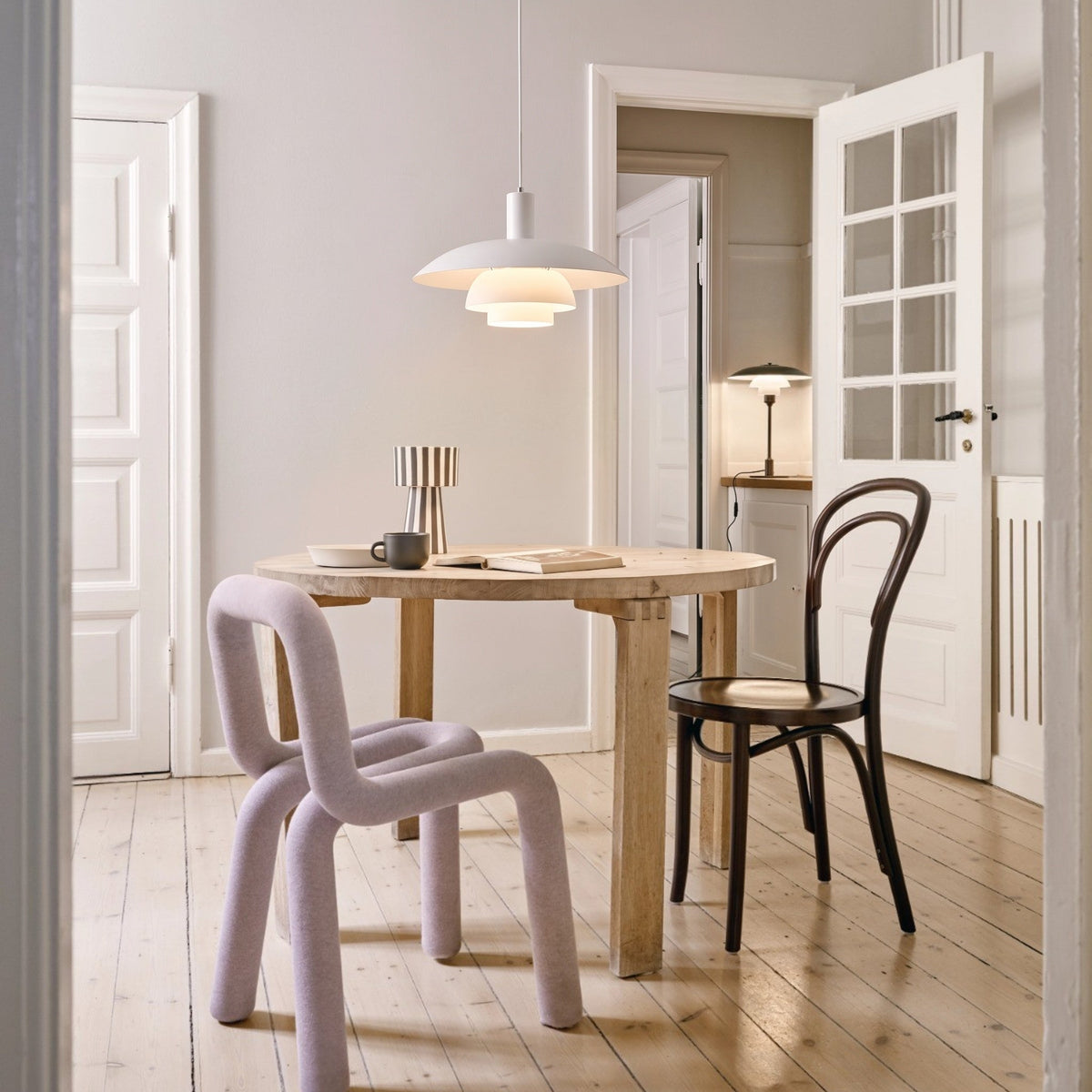 Scandinavian Metal Pendant Light with Integrated LED – Dimmable Ceiling Fixture for Dining Room & Kitchen – 11.4 in or 15.4 in Diameter | Thomler