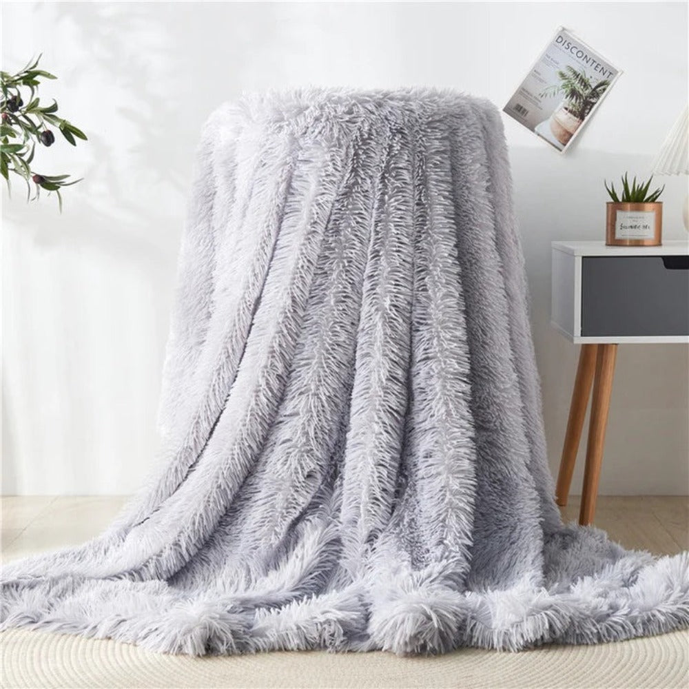 Reversible Plush Synthetic Fur Throw – Year-Round Warmth & Silky Softness for Couch, Bed & Travel | Thomler