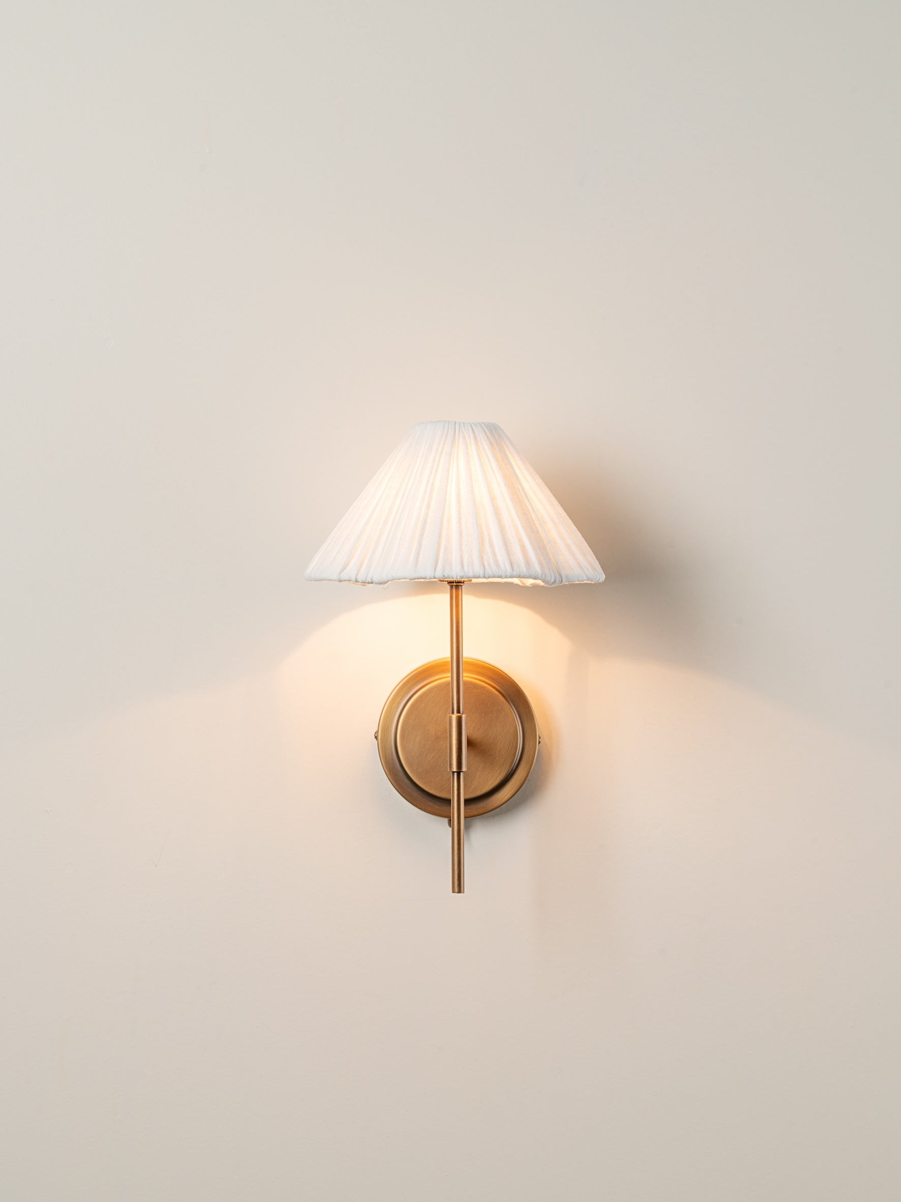 Wall Lamp Linen Pleated Shade G9 21.5 cm Brass Bedroom Bedside Reading Light Scandinavian Hallway Sconce | Thomler