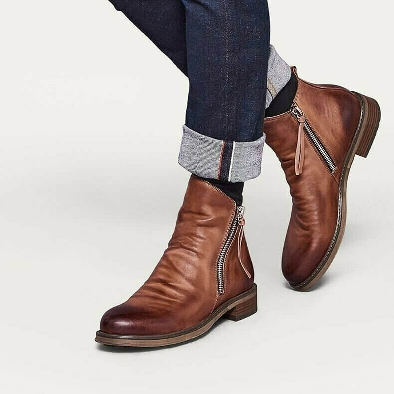 Men's Pointed-Toe Lace-Up Boots with Rubber Outsole – Classic Everyday Footwear for Work & Casual Wear | Thomler