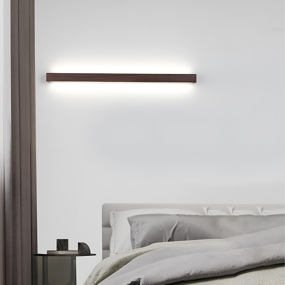 Linear LED Wall Light – Adjustable Bidirectional Beam for Hallways Bedrooms Living Rooms – Natural Wood Finish with Acrylic Diffuser | Thomler