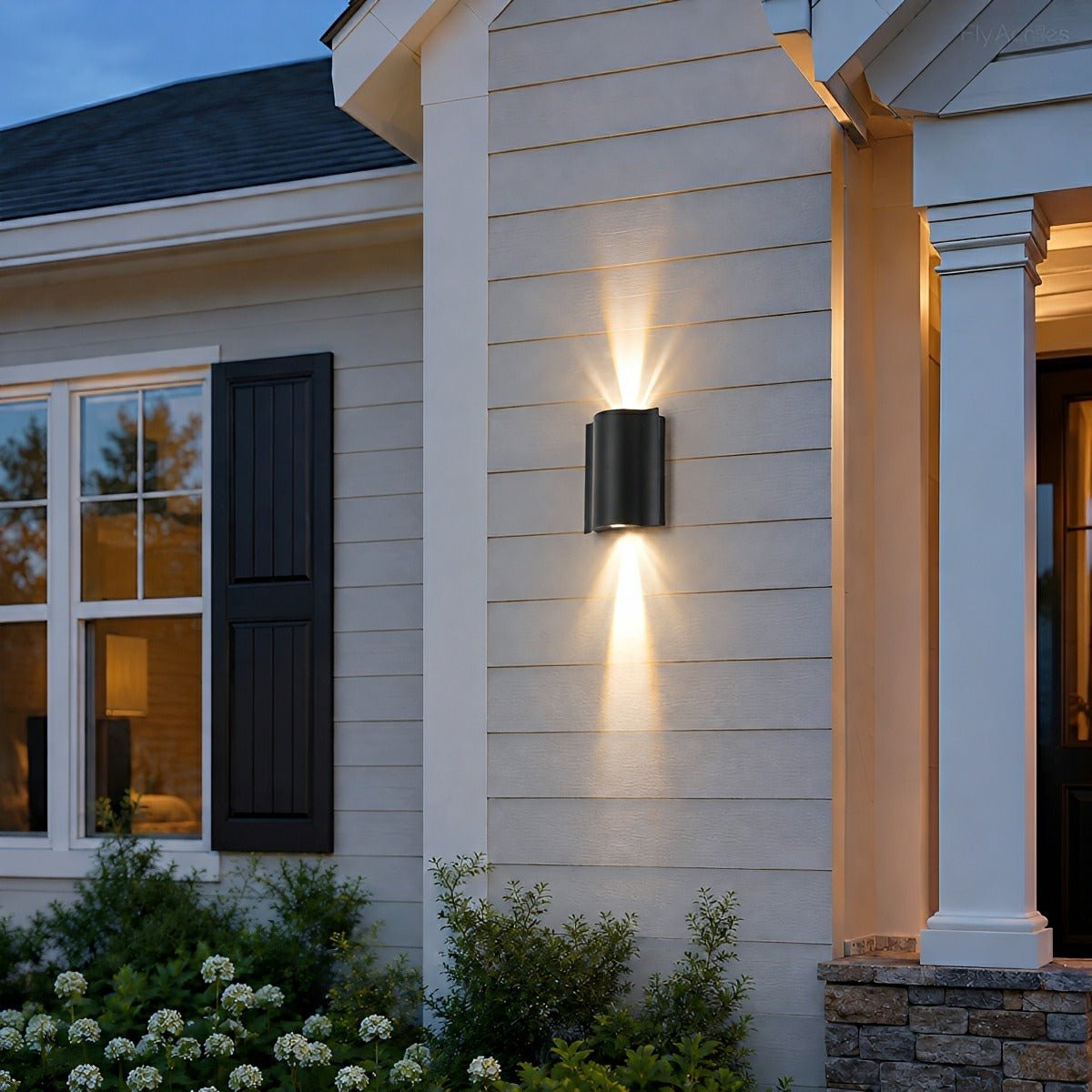 Aluminum LED Exterior Sconce with Dual-Beam Design for Patio & Garden Lighting | Thomler