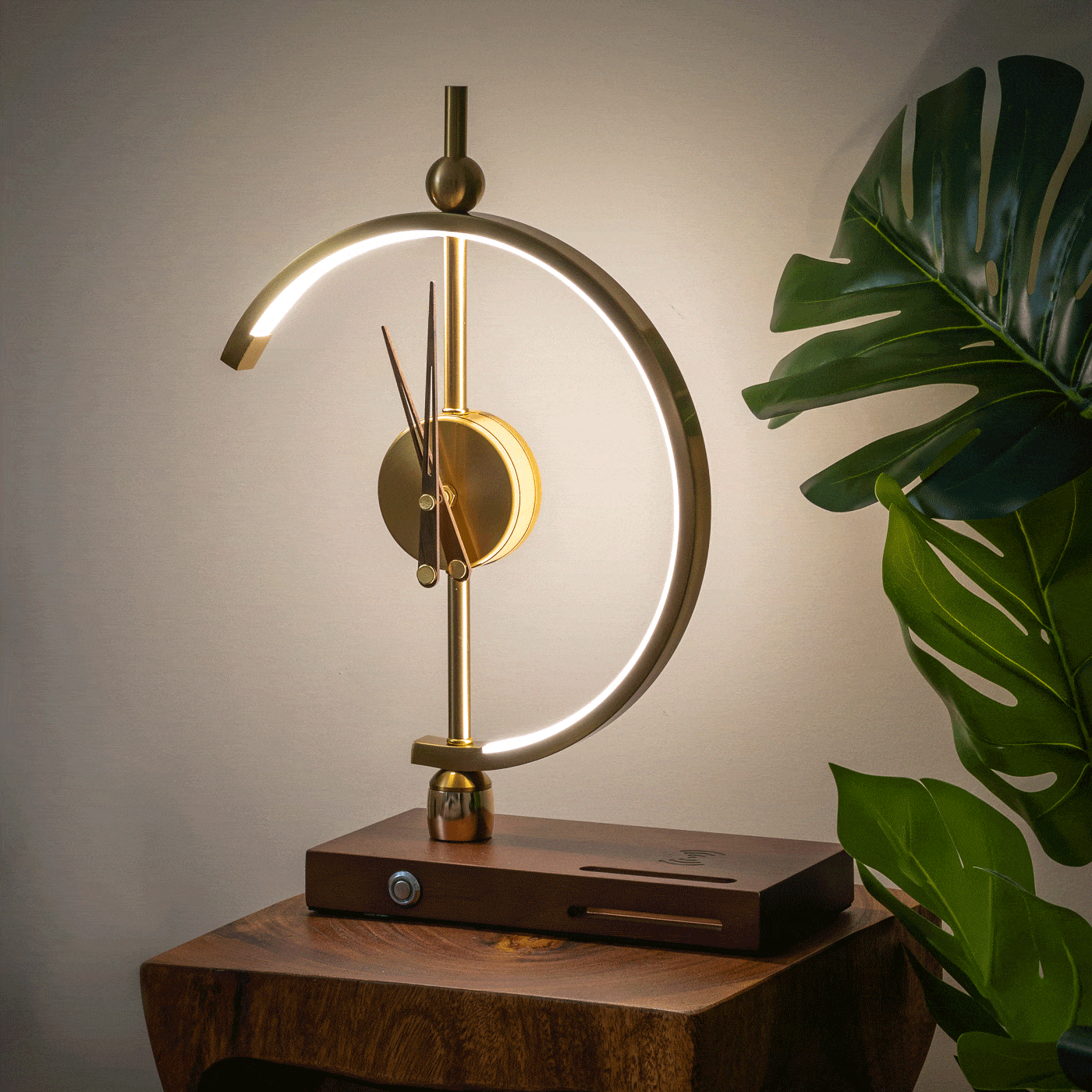 LED Desk Lamp with Wireless Charging Pad and Clock Display for Bedroom Nightstand Office Table Adjustable Brightness Qi Compatible 10W | Thomler