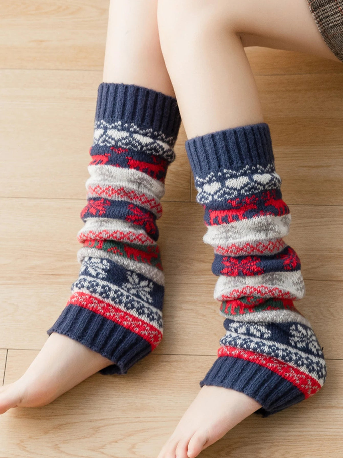 Cable-Knit Winter Boot Socks with Snowflake Pattern – Pull-On Thermal Leg Sleeves for Women | Thomler