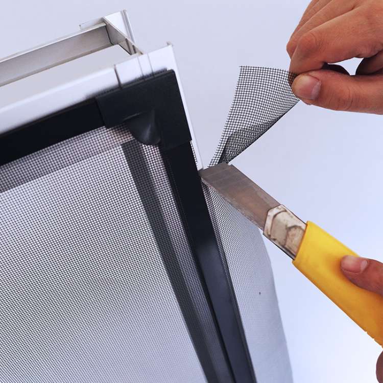 Self-Sealing Window Screen with 26 Magnetic Closures – Insect Barrier for Fresh Air Ventilation | Thomler