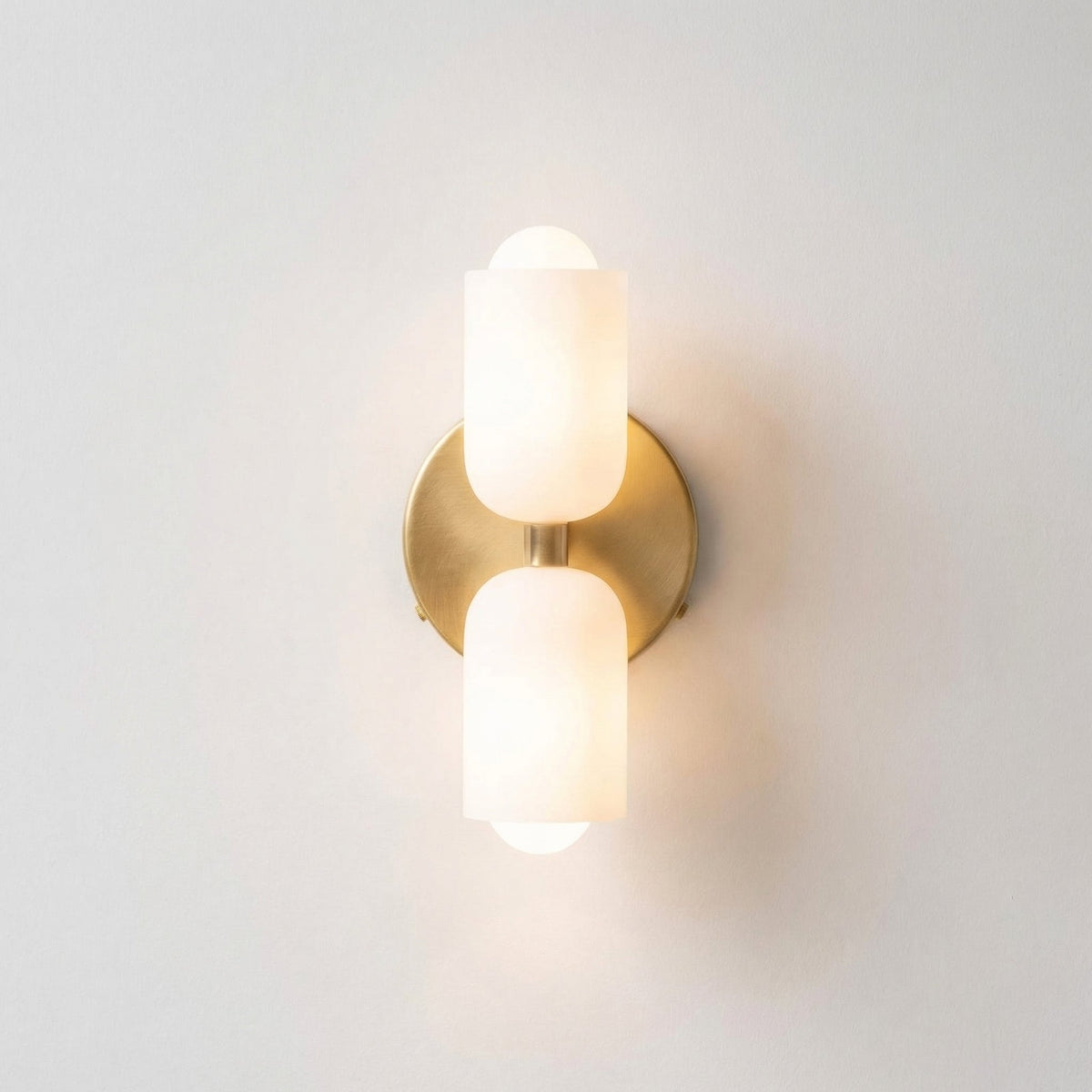 Dual-Direction Wall Sconce with Matte Finish for Modern Interiors – E27 LED Compatible, Up & Down Light | Thomler