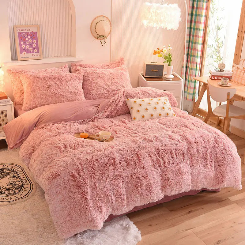 Ultra-Soft Sherpa Fleece Comforter Set – Plush Cloud-Like Warmth for Winter Nights | Thomler