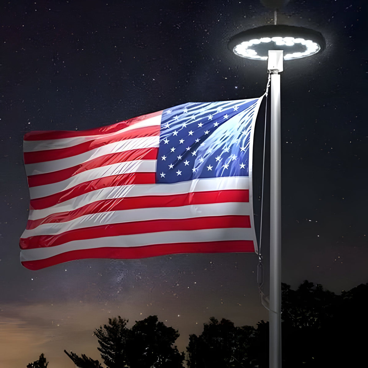 Automatic Dusk-to-Dawn Flagpole Topper Light Solar 26 LED 700 Lumen Waterproof Outdoor Lighting for Yard Garden Residential | Thomler