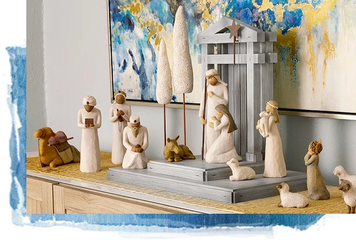 Handcrafted Wooden Nativity Scene with 20 Figurines – Complete Christmas Manger Display Set for Home Decor | Thomler