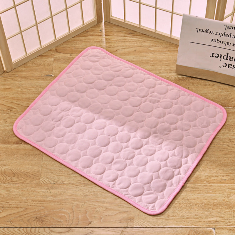 Temperature-Regulating Pet Pad for Dogs & Cats – Self-Cooling Cushion for Summer Heat, Portable Travel-Ready Mat | Thomler