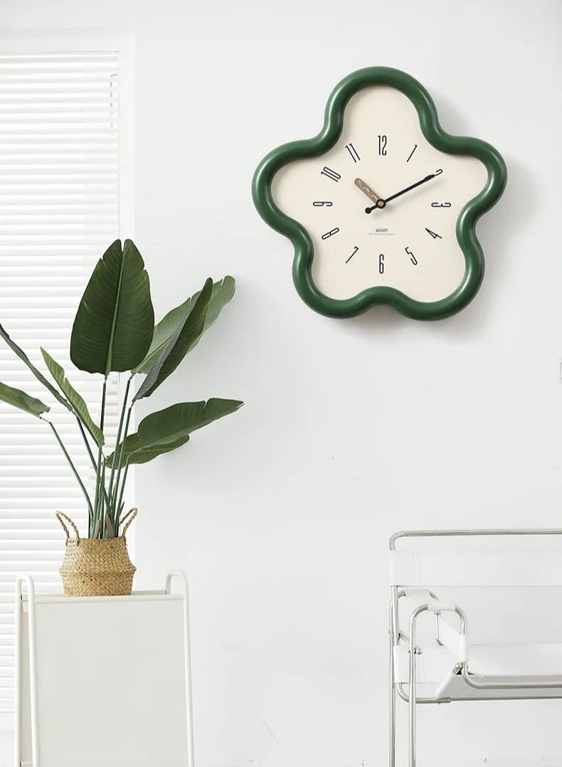 Decorative Blossom Wall Clock with Swinging Pendulum – Quiet Quartz Movement for Bedroom, Living Room & Home Office | Thomler