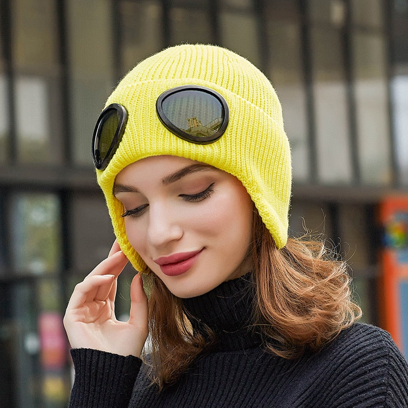 Aviator Winter Hat with Goggles – Unisex Fleece-Lined Bomber Cap for Cold Weather | Thomler