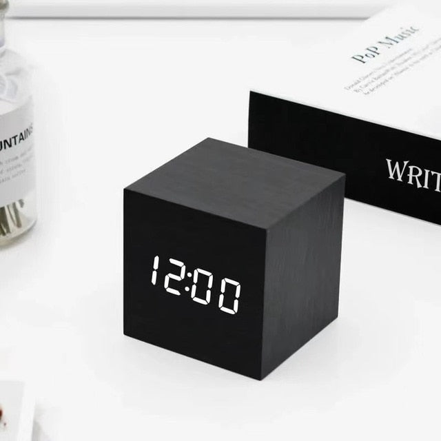 Clock Wood Look LED Display 6.0 cm Black Bedroom Desk Alarm Digital Temperature Snooze Sound Activated USB | Thomler