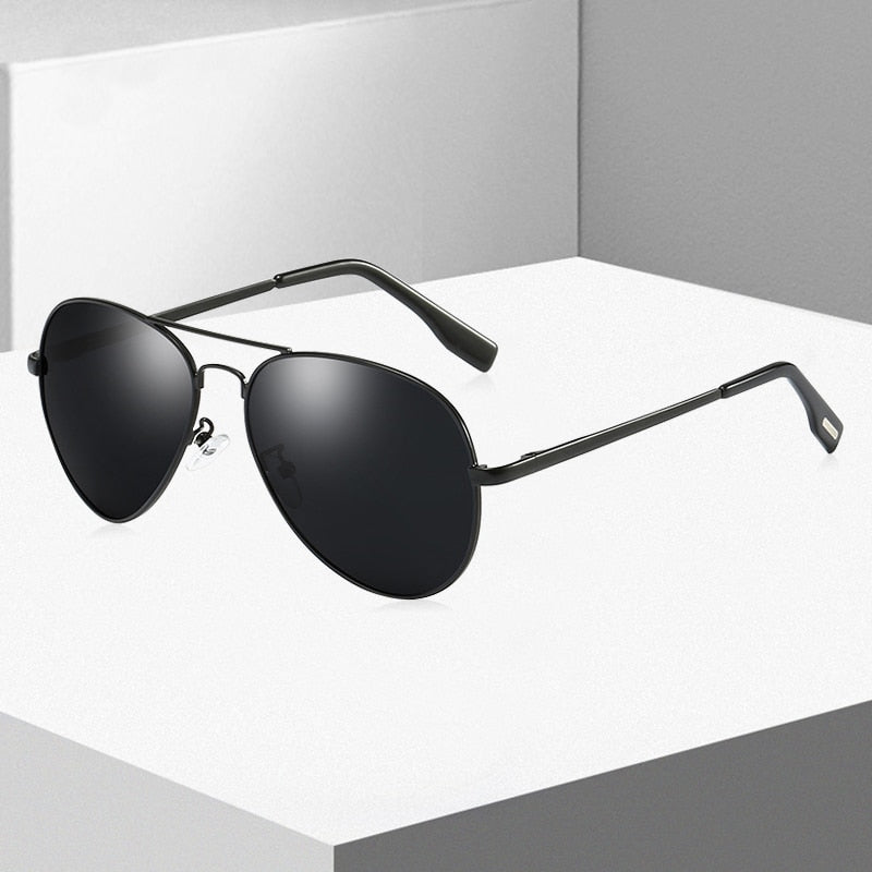 Polarized Aviator Sunglasses for Men & Women – UV400 Protection, Anti-Reflective Lenses, Scratch-Resistant Metal Frame | Thomler
